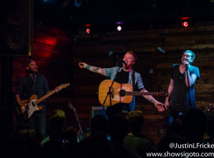 Aaron Gillespie w/ William Beckett | Live Concert Photos | July 15, 2015 | BackBooth Orlando