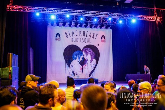 suicide girls blackheart burlesque live review