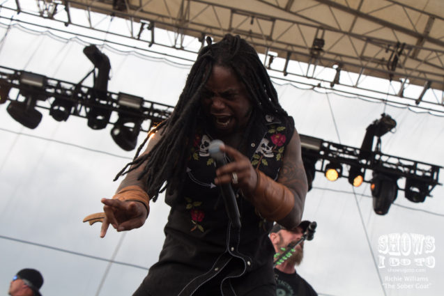 Sevendust at Earthday Birthday 24 - Photo by Richie