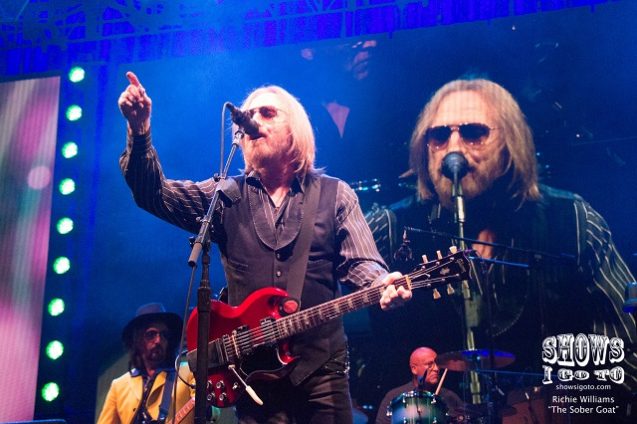 Tom Petty & The Heartbreakers | Amalie Arena, Tampa, FL | May 6, 2017 | Photo by Richie
