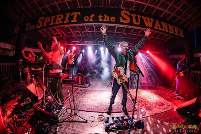Suwannee Rising 2022 • Franc Moody • Photo by Jay Strausser