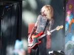 Beauty-School-Dropout-Live-Concert-Photos-2025-13