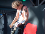 Beauty-School-Dropout-Live-Concert-Photos-2025-15
