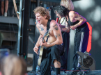 Beauty-School-Dropout-Live-Concert-Photos-2025-17
