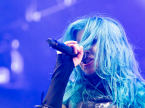 Charlotte-Sands-Live-Concert-Photos-2025-06