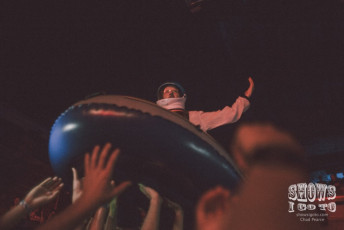 STRFKR and Com Truise