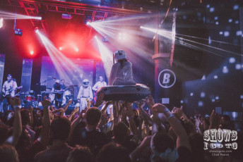 STRFKR and Com Truise