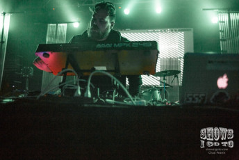 STRFKR and Com Truise