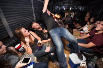 SiGt Party Bus-134