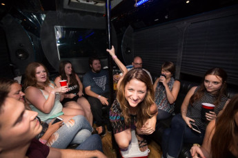 SiGt Party Bus-79