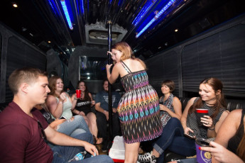 SiGt Party Bus-80