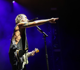 BUSH Live Concert Photos 2019