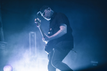 CHVRCHES Live Concert Photos 2022