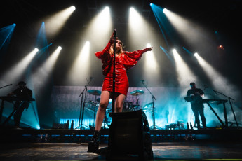 CHVRCHES Live Concert Photos 2022