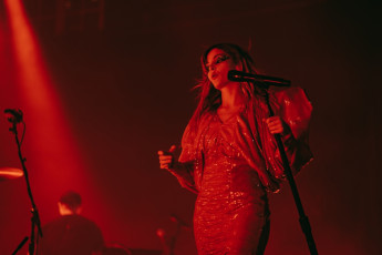 CHVRCHES Live Concert Photos 2022