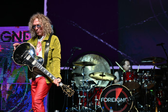 Foreigner 2026