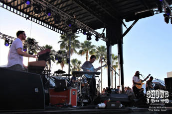 Moon Taxi