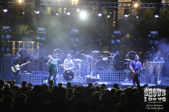 Los Amigos Invisibles