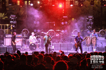 Los Amigos Invisibles