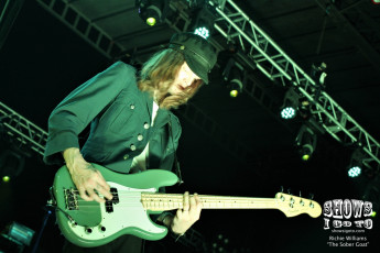 Cage the Elephant