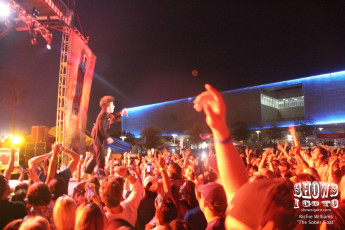 Cage the Elephant