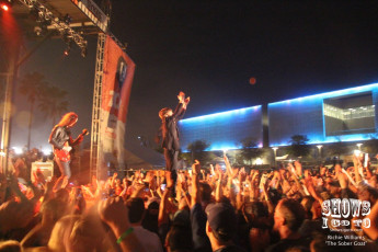 Cage the Elephant