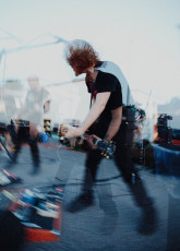 Heavy Monday — Thomas Hewitt