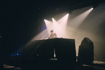 IIIPOINTS_2015_6585_THEFIELD