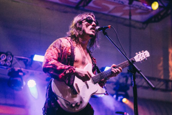 IIIPOINTS_2015_6634_PLASTICPINKS