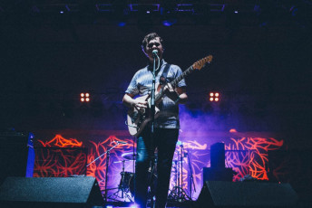 IIIPOINTS_2015_6740_SURFERBLOOD