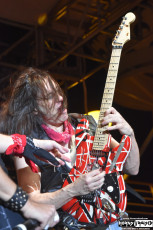 Atomic Punks — Monsters Of Rock Cruise 2020