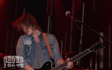 Nothing But Thieves Live Review 3
