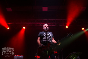 Peter Hook & The Light