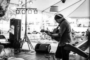 Plane Versus Cult-59