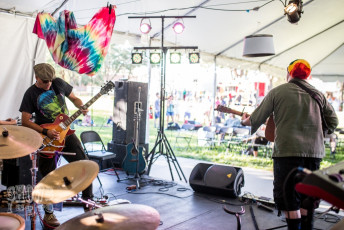 Plane Versus Cult-62