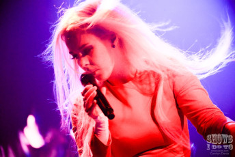 Purity Ring with Guests Sounds of Ceres-purity-ring-ponte-vedra-concert-hall-florida-12-14-17-5429