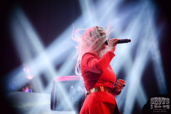 Purity Ring with Guests Sounds of Ceres-purity-ring-ponte-vedra-concert-hall-florida-12-14-17-5815