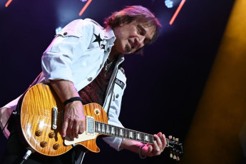 REO Speedwagon • August 20, 2024 • MIDFLORIDA Credit Union Amphitheatre, Tampa, FL