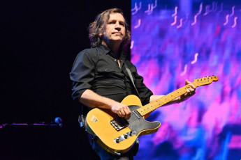 Train • August 20, 2024 • MIDFLORIDA Credit Union Amphitheatre, Tampa, FL