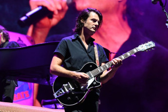 Train • August 20, 2024 • MIDFLORIDA Credit Union Amphitheatre, Tampa, FL