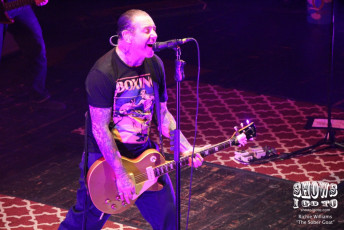 Social Distortion