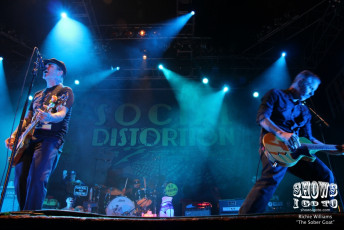 Social Distortion