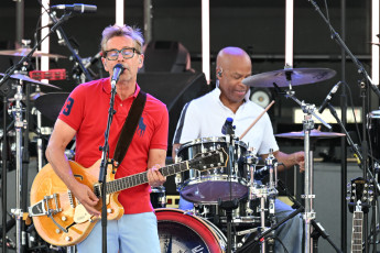 Haircut 100 Live Concert Photos 2026