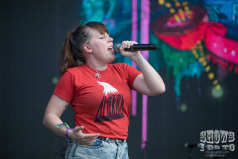 Sylvan Esso