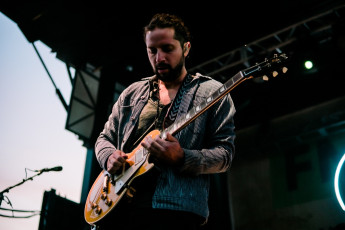Florida Man ⭐ November 22, 2019 ⭐ Orlando Ampitheater — Orlando, FL ⭐ Photos by Cindy Ros — instagram.com/cindyros_