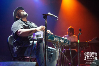 Roosevelt Collier with Electric Kif