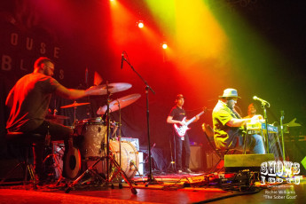 Roosevelt Collier with Electric Kif