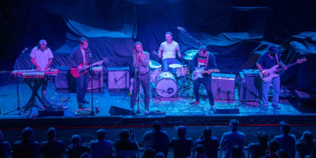 Advertisement Live Concert Photos 2022
