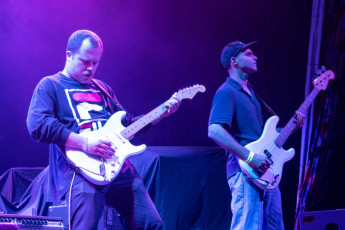 Advertisement Live Concert Photos 2022