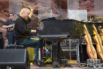 Bruce Hornsby & The Noisemakers